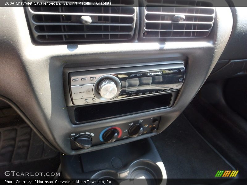 Sandrift Metallic / Graphite 2004 Chevrolet Cavalier Sedan