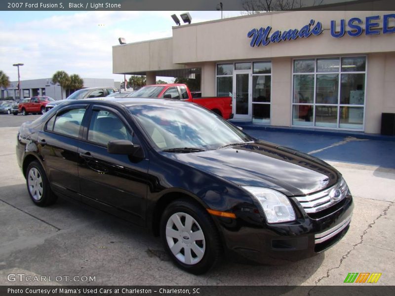 Black / Light Stone 2007 Ford Fusion S