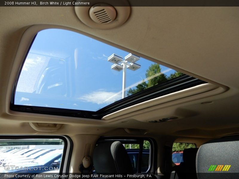 Birch White / Light Cashmere 2008 Hummer H3