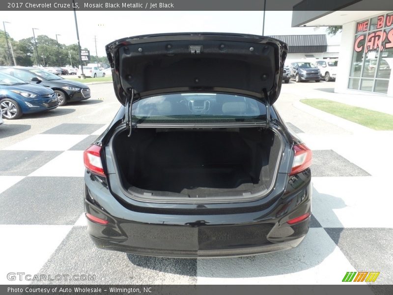 Mosaic Black Metallic / Jet Black 2017 Chevrolet Cruze LS