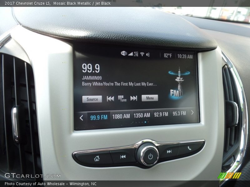 Mosaic Black Metallic / Jet Black 2017 Chevrolet Cruze LS
