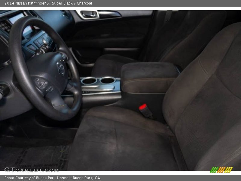Super Black / Charcoal 2014 Nissan Pathfinder S