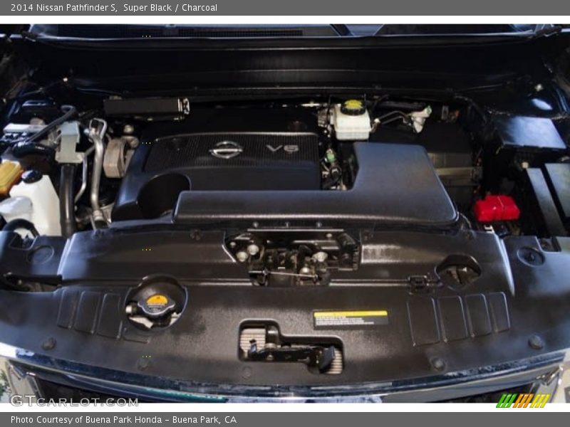 Super Black / Charcoal 2014 Nissan Pathfinder S