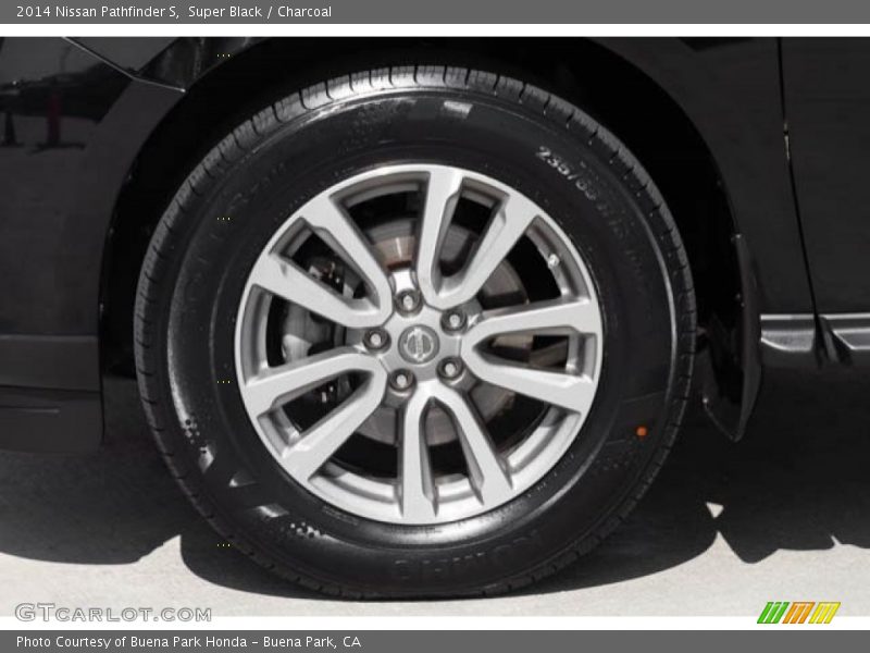 Super Black / Charcoal 2014 Nissan Pathfinder S