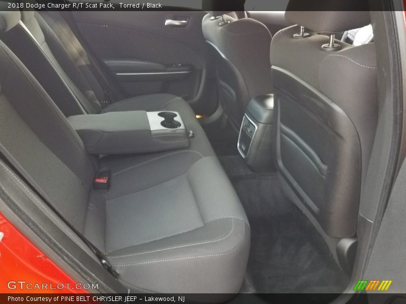 Torred / Black 2018 Dodge Charger R/T Scat Pack