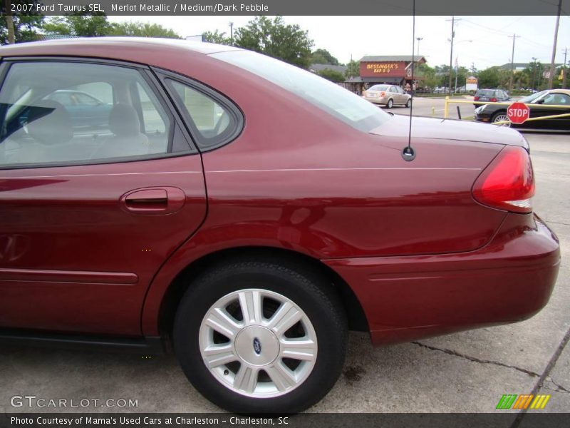 Merlot Metallic / Medium/Dark Pebble 2007 Ford Taurus SEL