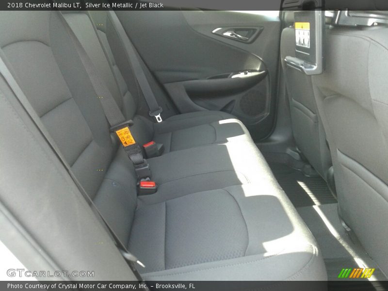 Silver Ice Metallic / Jet Black 2018 Chevrolet Malibu LT