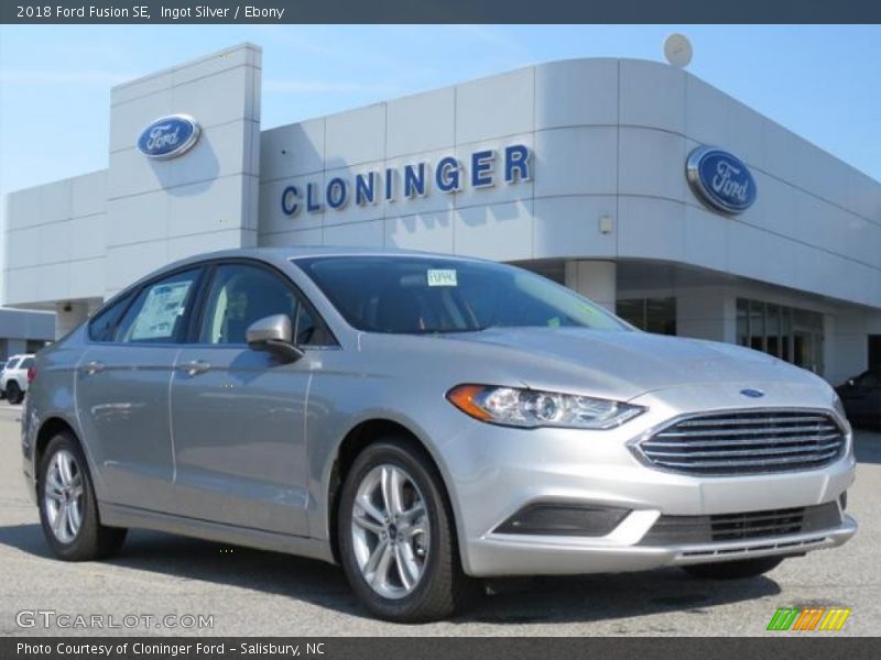 Ingot Silver / Ebony 2018 Ford Fusion SE