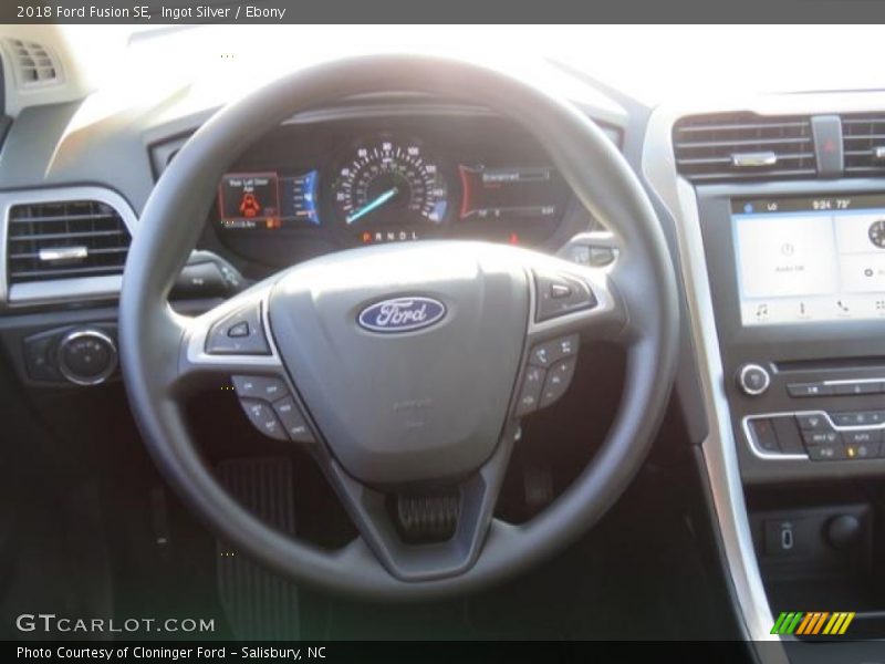 Ingot Silver / Ebony 2018 Ford Fusion SE