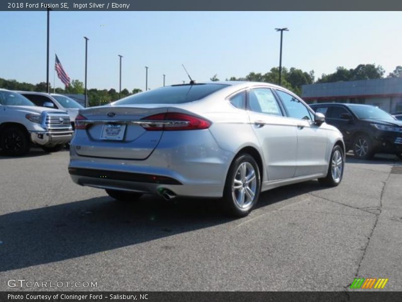 Ingot Silver / Ebony 2018 Ford Fusion SE