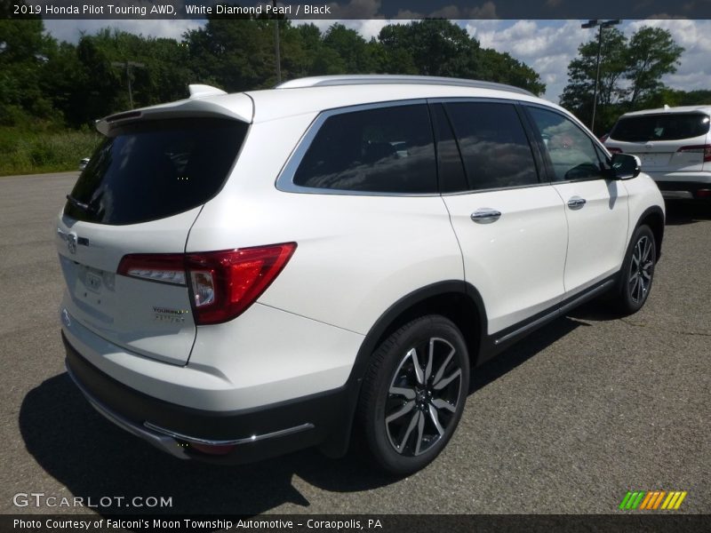 White Diamond Pearl / Black 2019 Honda Pilot Touring AWD