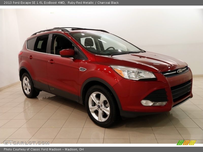 Ruby Red Metallic / Charcoal Black 2013 Ford Escape SE 1.6L EcoBoost 4WD