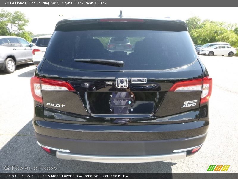 Crystal Black Pearl / Black 2019 Honda Pilot Touring AWD