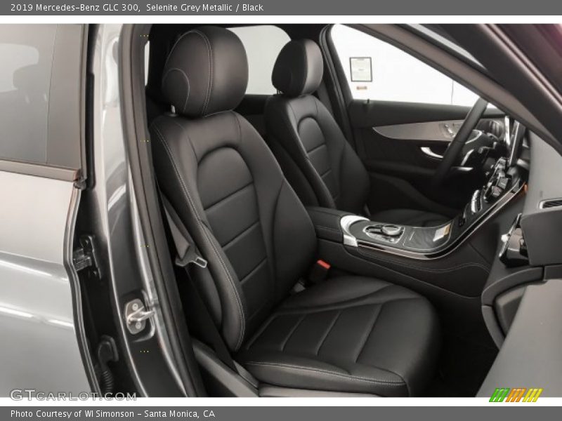 Front Seat of 2019 GLC 300