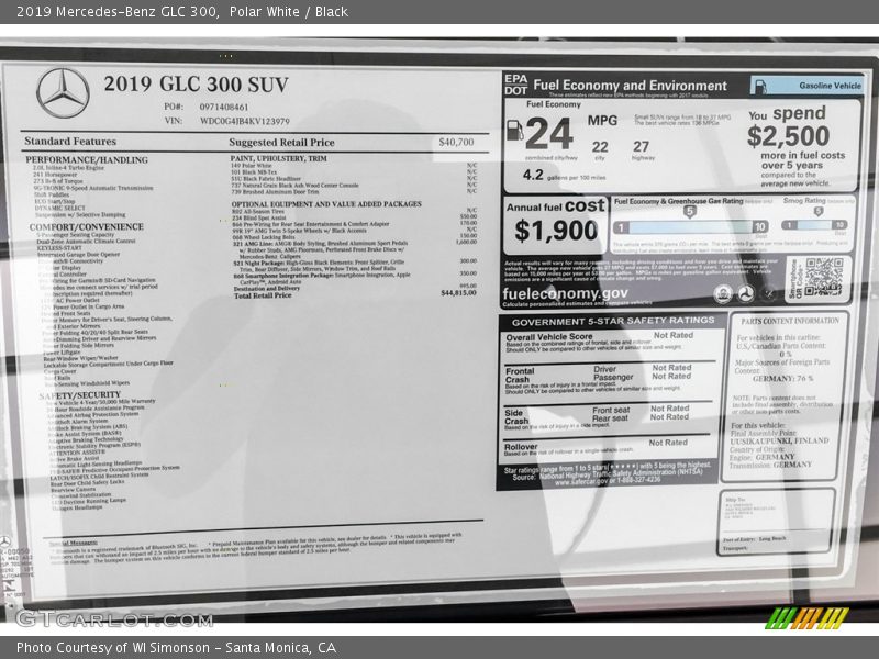 Polar White / Black 2019 Mercedes-Benz GLC 300