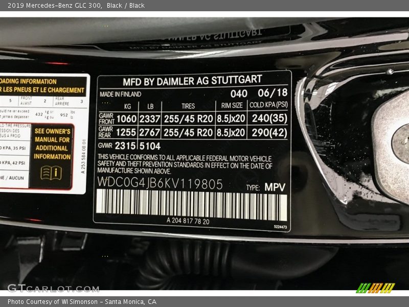 Black / Black 2019 Mercedes-Benz GLC 300