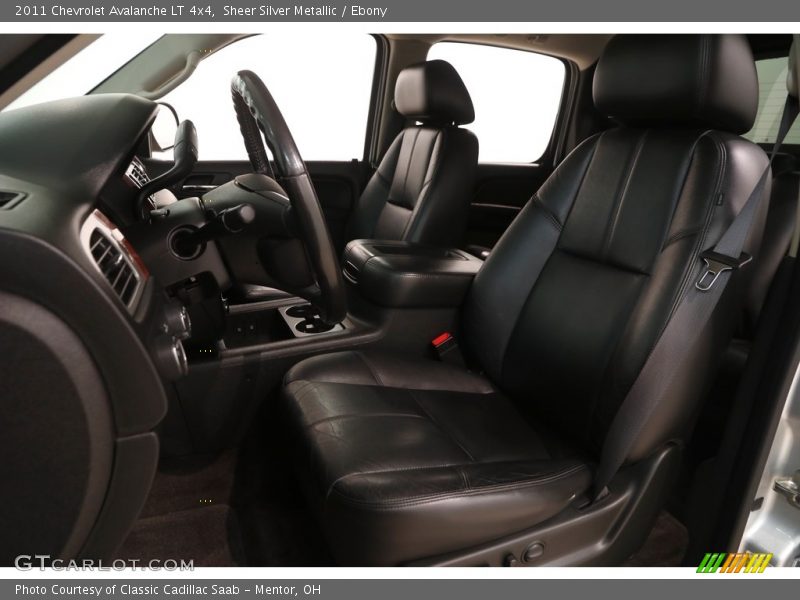 Sheer Silver Metallic / Ebony 2011 Chevrolet Avalanche LT 4x4