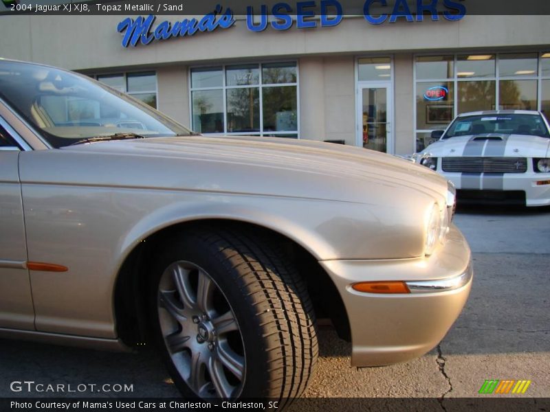 Topaz Metallic / Sand 2004 Jaguar XJ XJ8