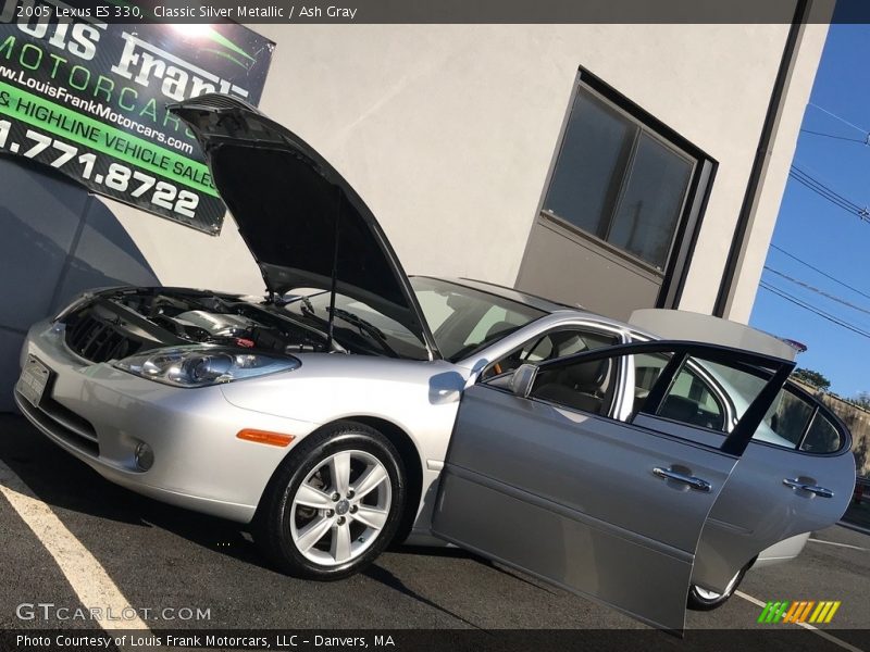 Classic Silver Metallic / Ash Gray 2005 Lexus ES 330