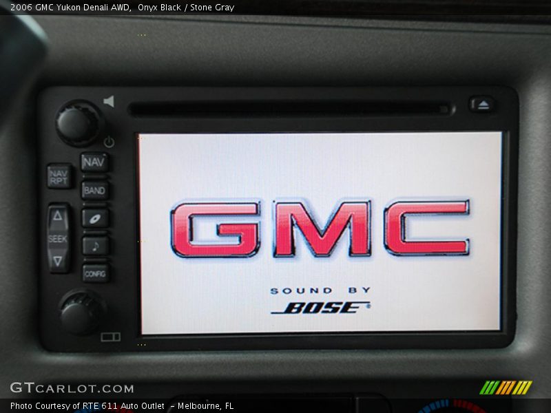 Onyx Black / Stone Gray 2006 GMC Yukon Denali AWD