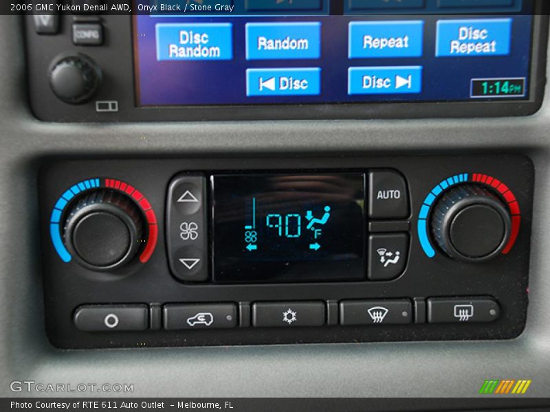 Onyx Black / Stone Gray 2006 GMC Yukon Denali AWD