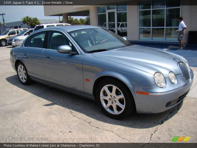 Zircon Metallic / Dove 2005 Jaguar S-Type 4.2