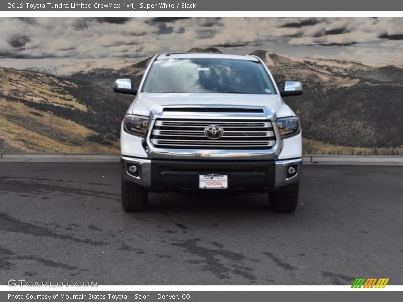 Super White / Black 2019 Toyota Tundra Limited CrewMax 4x4