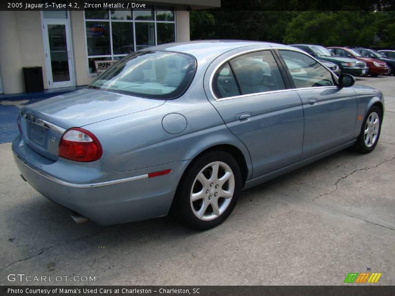 Zircon Metallic / Dove 2005 Jaguar S-Type 4.2