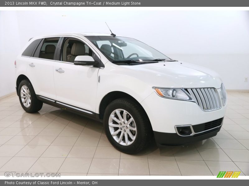 Crystal Champagne Tri-Coat / Medium Light Stone 2013 Lincoln MKX FWD
