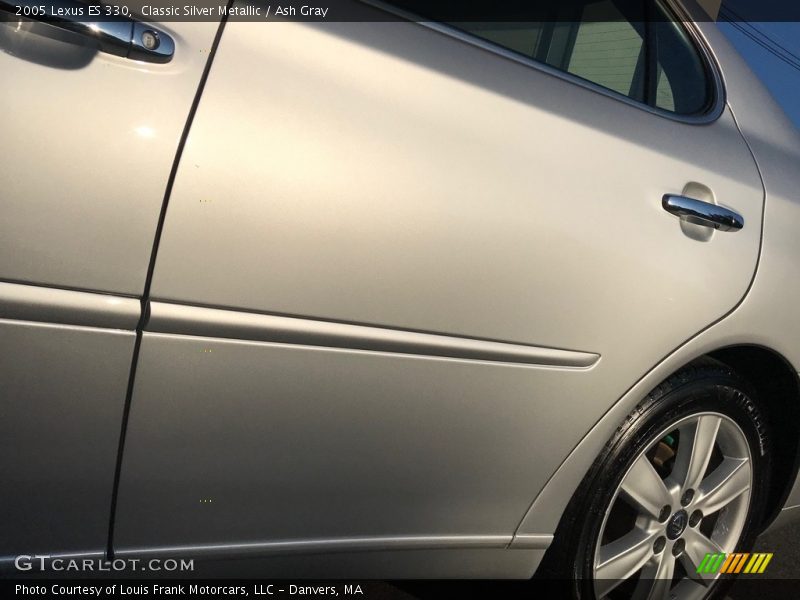 Classic Silver Metallic / Ash Gray 2005 Lexus ES 330