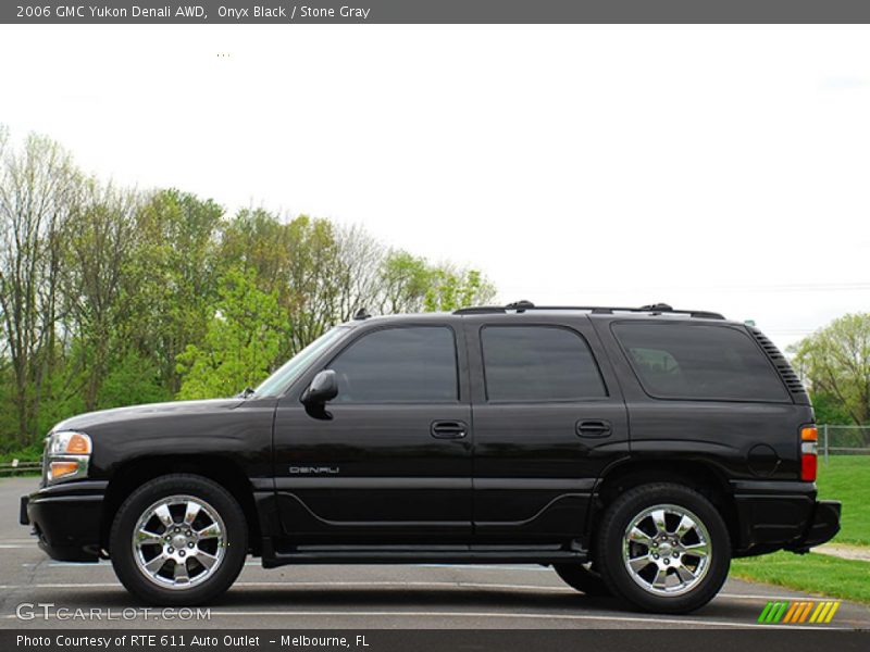 Onyx Black / Stone Gray 2006 GMC Yukon Denali AWD