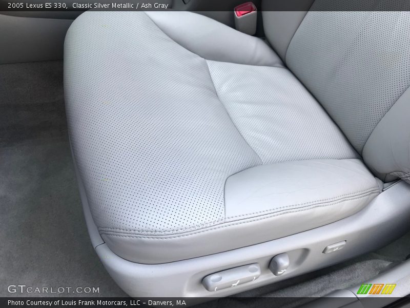 Classic Silver Metallic / Ash Gray 2005 Lexus ES 330