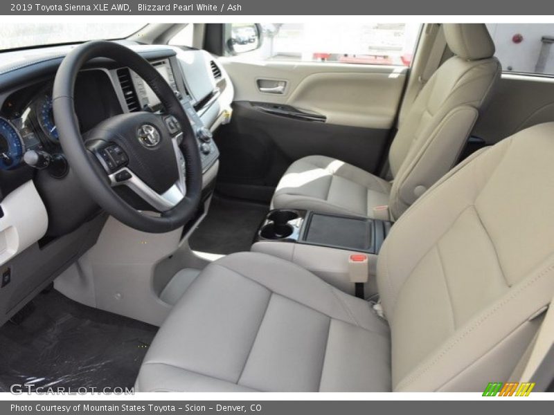 Blizzard Pearl White / Ash 2019 Toyota Sienna XLE AWD