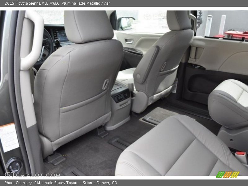 Alumina Jade Metallic / Ash 2019 Toyota Sienna XLE AWD