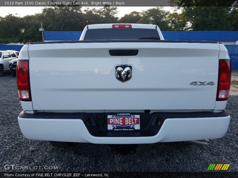 Bright White / Black 2019 Ram 1500 Classic Express Quad Cab 4x4