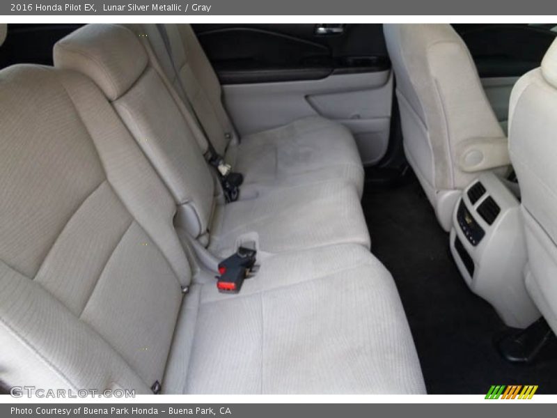 Lunar Silver Metallic / Gray 2016 Honda Pilot EX