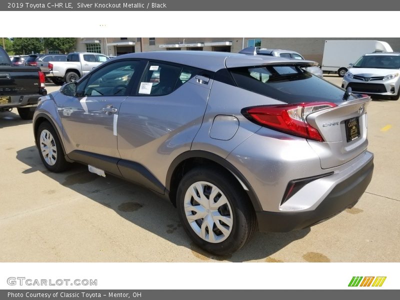 Silver Knockout Metallic / Black 2019 Toyota C-HR LE