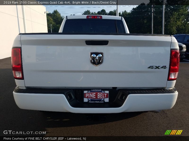 Bright White / Black/Diesel Gray 2019 Ram 1500 Classic Express Quad Cab 4x4