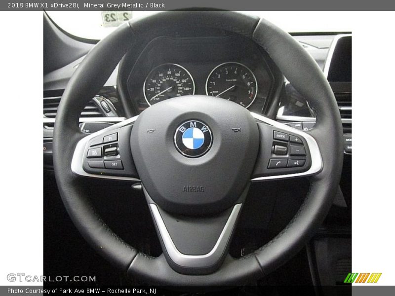 Mineral Grey Metallic / Black 2018 BMW X1 xDrive28i