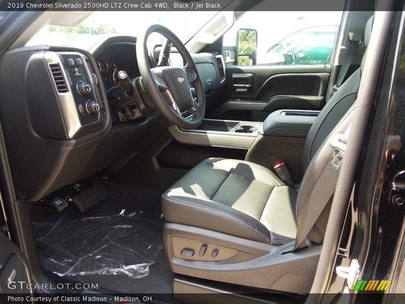 Black / Jet Black 2019 Chevrolet Silverado 2500HD LTZ Crew Cab 4WD