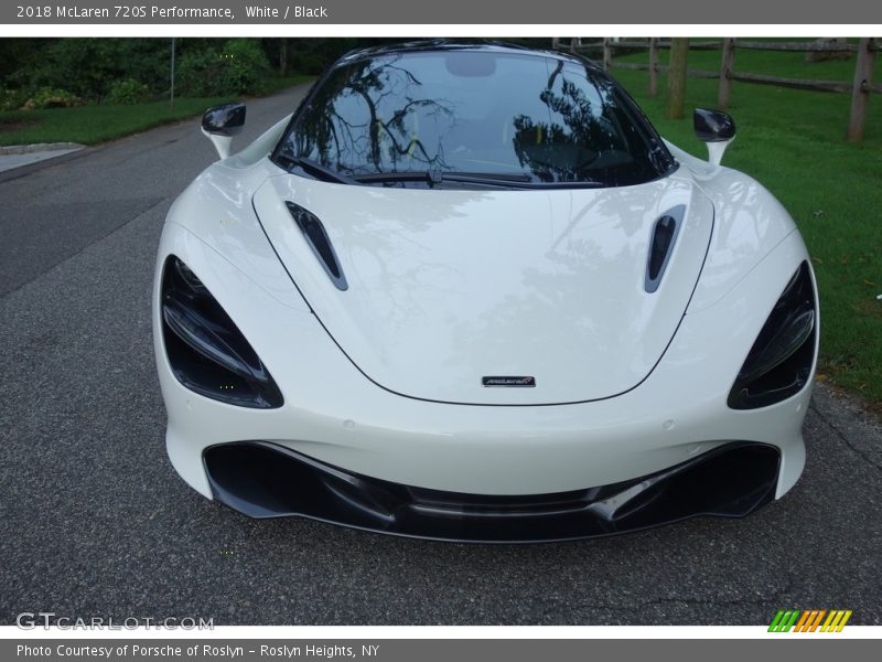 White / Black 2018 McLaren 720S Performance