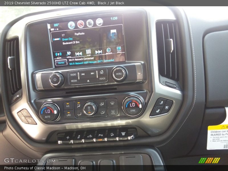 Black / Jet Black 2019 Chevrolet Silverado 2500HD LTZ Crew Cab 4WD