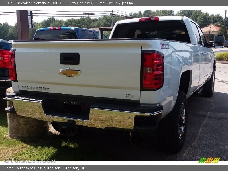 Summit White / Jet Black 2019 Chevrolet Silverado 2500HD LT Crew Cab 4WD