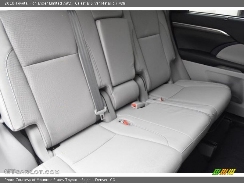 Celestial Silver Metallic / Ash 2018 Toyota Highlander Limited AWD