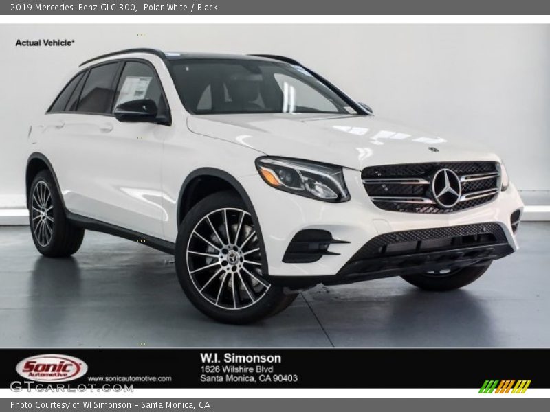 Polar White / Black 2019 Mercedes-Benz GLC 300