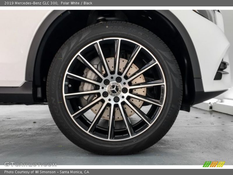 Polar White / Black 2019 Mercedes-Benz GLC 300