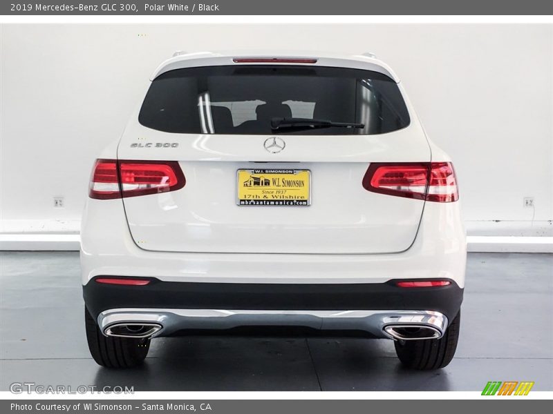 Polar White / Black 2019 Mercedes-Benz GLC 300