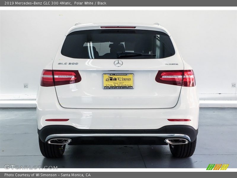 Polar White / Black 2019 Mercedes-Benz GLC 300 4Matic