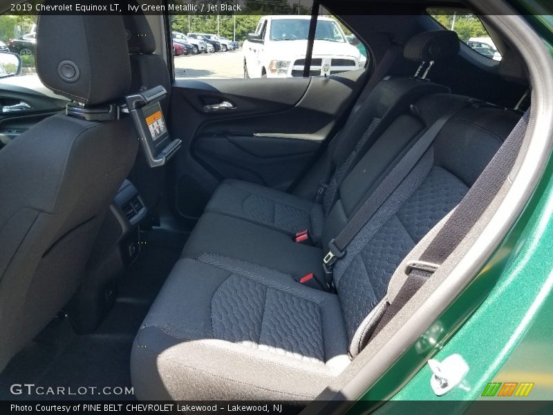 Ivy Green Metallic / Jet Black 2019 Chevrolet Equinox LT