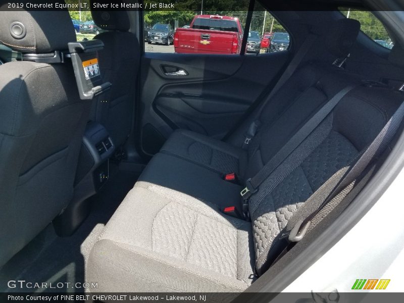 Silver Ice Metallic / Jet Black 2019 Chevrolet Equinox LT